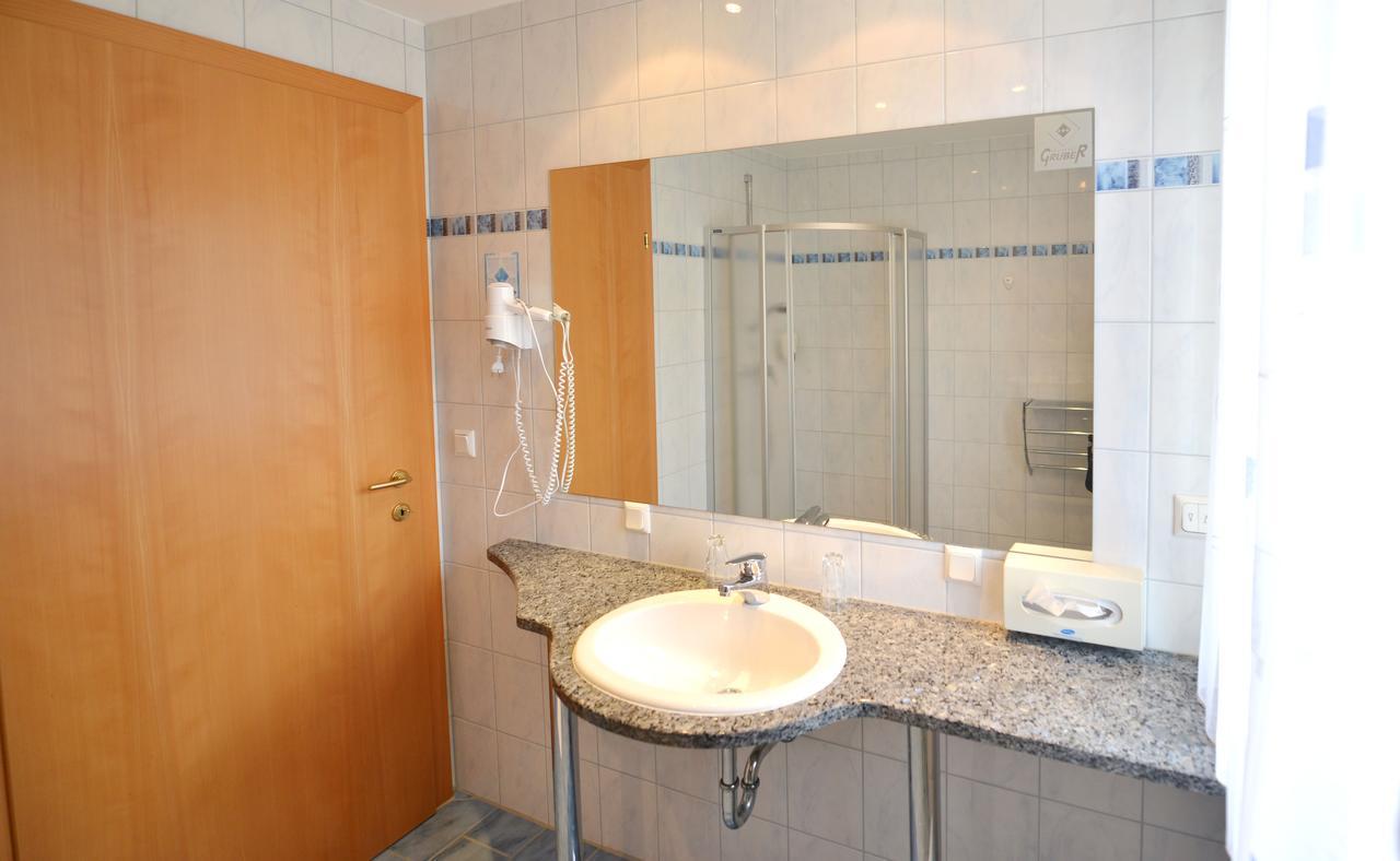 Hotel-Restaurant Gruber Pollau Bagian luar foto